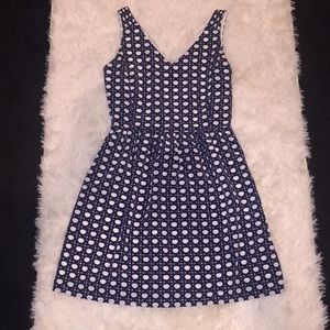Vineyard Vines dress size 4